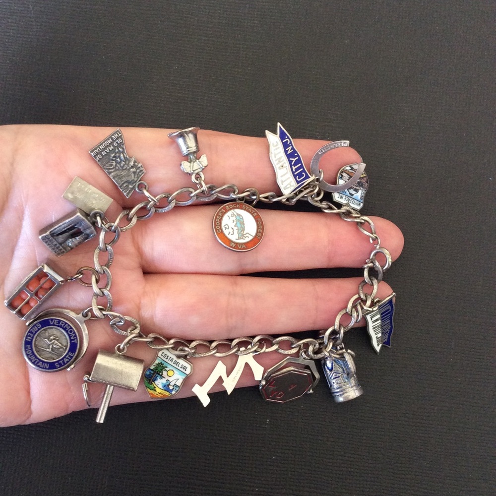 Vintage string charm bracelet.